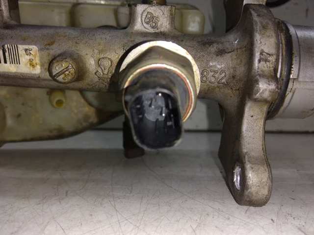 Tanque de cilindro mestre do freio (de fluido de freio) Peugeot 207 WA, WC