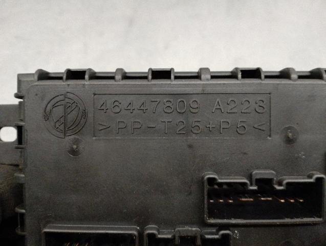 FIAT 46447809 Блок предохранителей задний салонный в наличии Львов