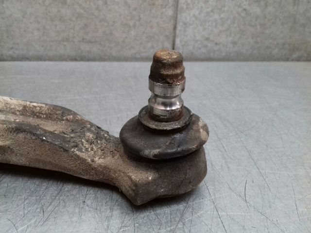 FIAT 46474557 Рычаг передней подвески нижний правый в наличии Сумы