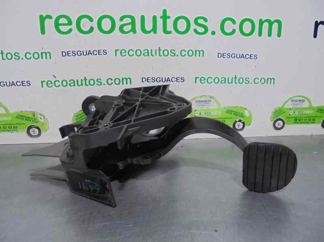 Pedal do freio 465010003R Renault (RVI)