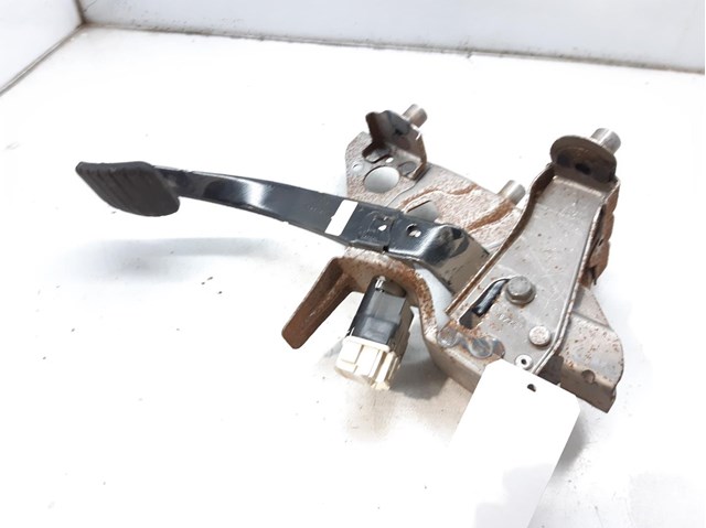 Pedal do freio 465013423R Renault (RVI)