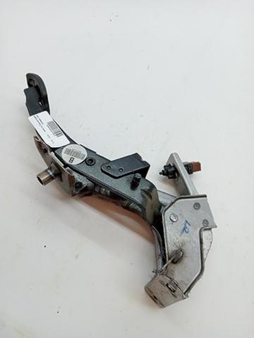 Pedal de embraiagem 46503JD900 Nissan