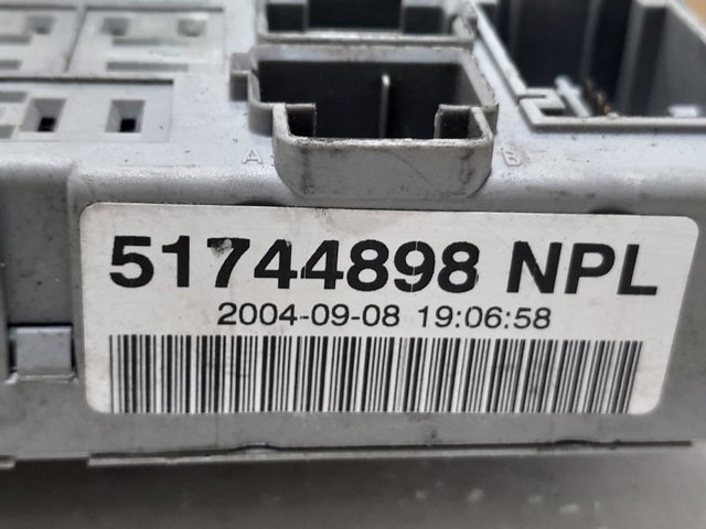 46520600 FIAT Блок предохранителей задний салонный купить в Тернополь