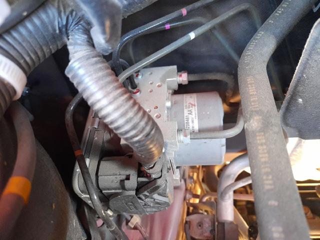 MITSUBISHI 4670B481 в наличии Винница