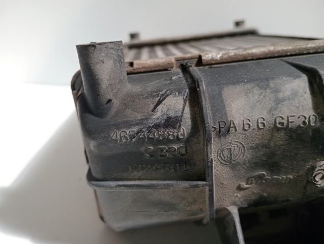 FIAT 46744880 Радиатор интеркуллера в наличии Ужгород