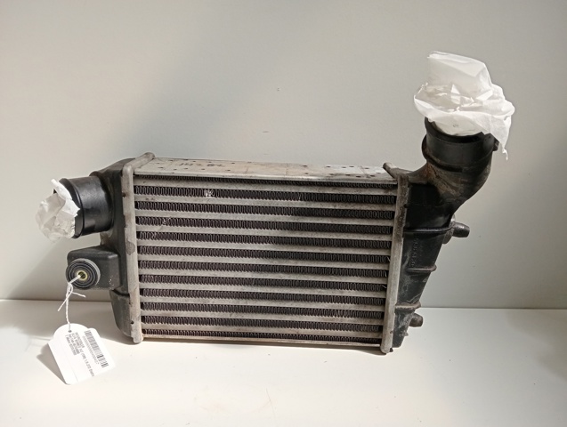 FIAT 46744880 Радиатор интеркуллера в наличии Черкассы
