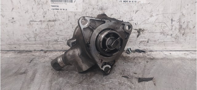 Depressor de freio / bomba de vácuo para Alfa Romeo 156 1.9 JTD (932.A2B00, 932.A2C00) 937A2000 46771105