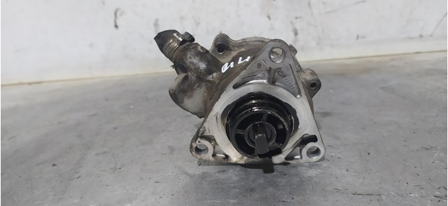 Depressor de freio / bomba de vácuo para Alfa Romeo 156 1.9 JTD (932.A2B00, 932.A2C00) 937A2000 46771105