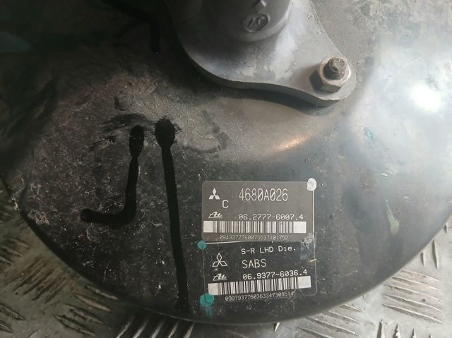 Reforçador dos freios a vácuo Mitsubishi Outlander CWW