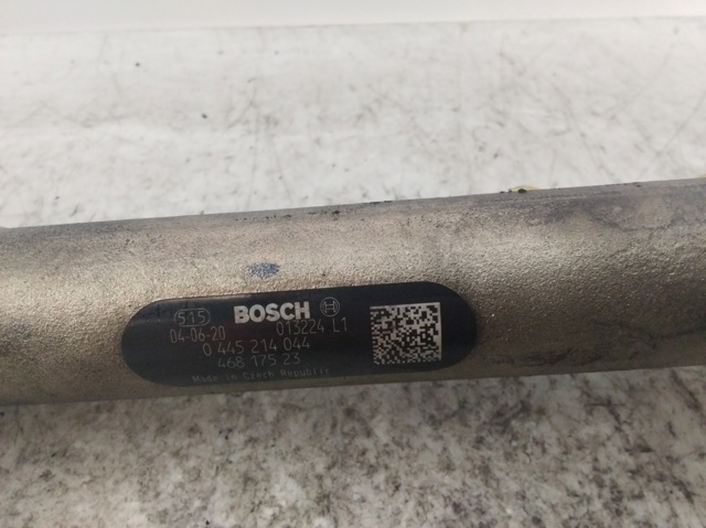 FIAT 46817523 Распределитель топлива (рампа) в наличии Запорожье