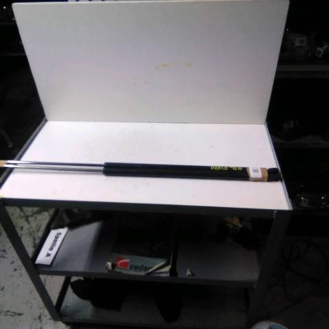 Amortecedor de tampa de porta-malas (de 3ª/5ª porta traseira) 46824070 FIAT