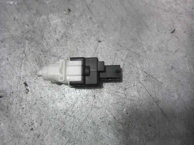 Sensor de ativação do sinal de parada 46840510 FIAT