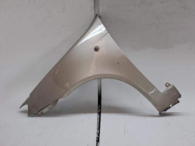 Pára-lama dianteiro esquerdo Fiat Punto 2 188