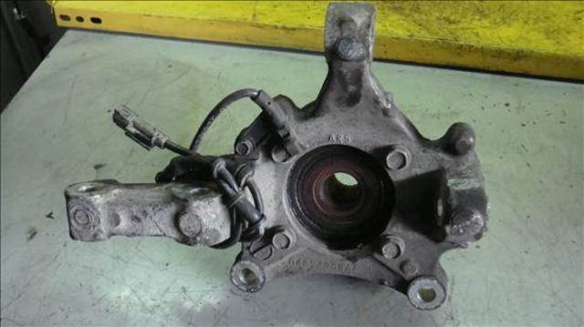 CHRYSLER 4694952AA Цапфа передняя правая в наличии Павлоград