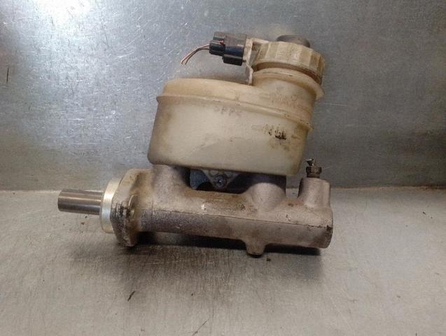 TOYOTA 4720105080 Цилиндр тормозной главный в наличии Винница