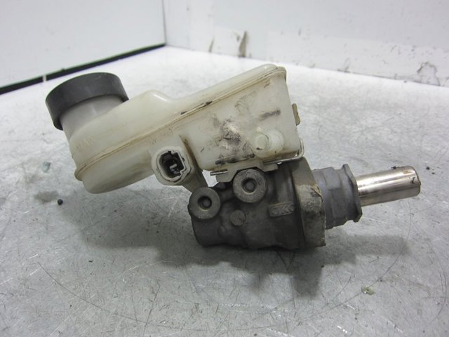 4720752012 TOYOTA Главный тормозной цилиндр купить в Хмельницкий