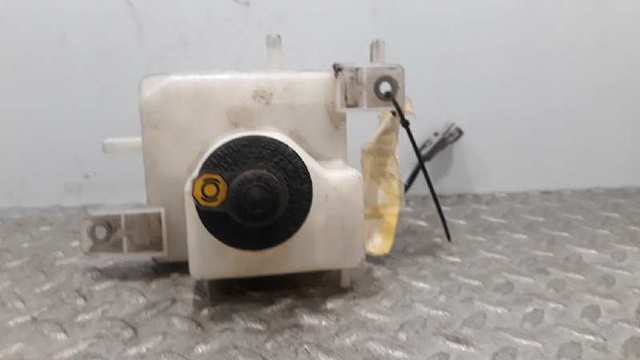 4722047080 TOYOTA Бачок главного тормозного цилиндра (тормозной жидкости) купить в Каменское