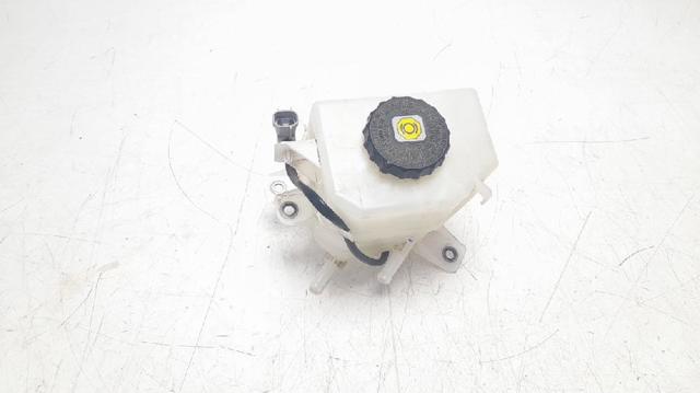 TOYOTA 4722078010 Бачок главного тормозного цилиндра (тормозной жидкости) в наличии Черкассы