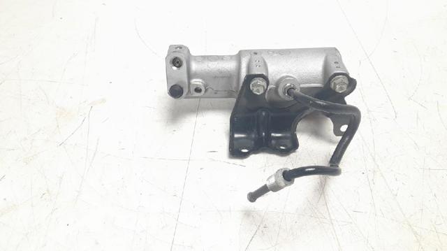 Cilindro mestre do freio Toyota RAV4 4 A4