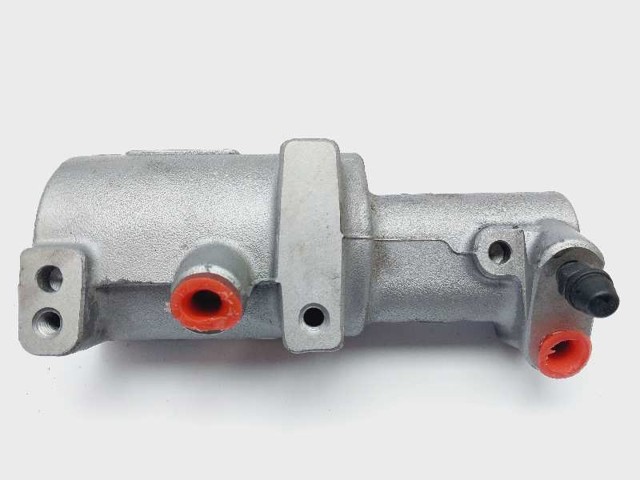 Cilindro mestre do freio Toyota RAV4 4 A4