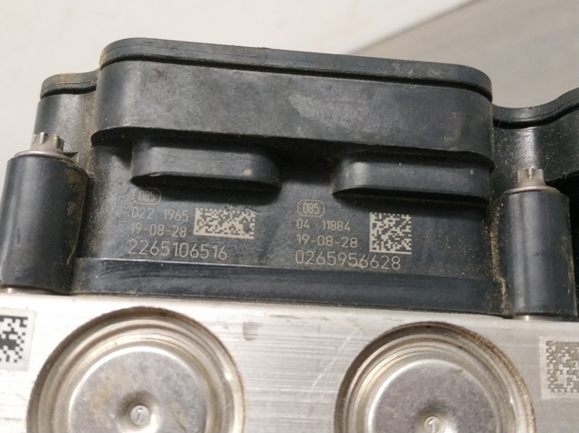 RENAULT 476602738R Блок управления АБС (ABS) гидравлический в наличии Винница