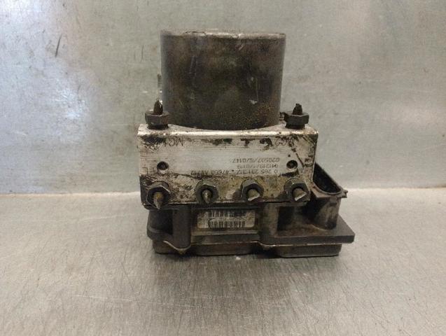 Unidade hidráulico de controlo ABS Nissan Primera P12