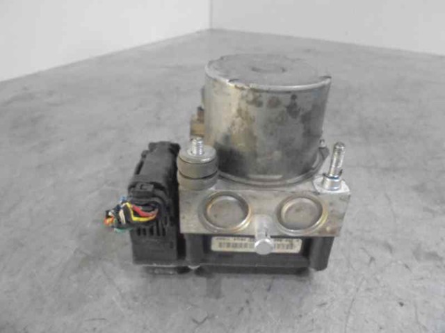Unidade hidráulico de controlo ABS Nissan Primera P12