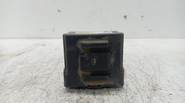 476A04BB0B NISSAN Блок управления АБС купить в Черновцы
