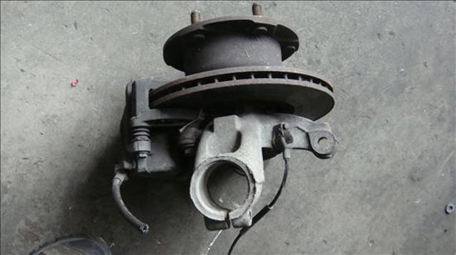 FORD 4771456 Цапфа передняя правая в наличии Кривой Рог