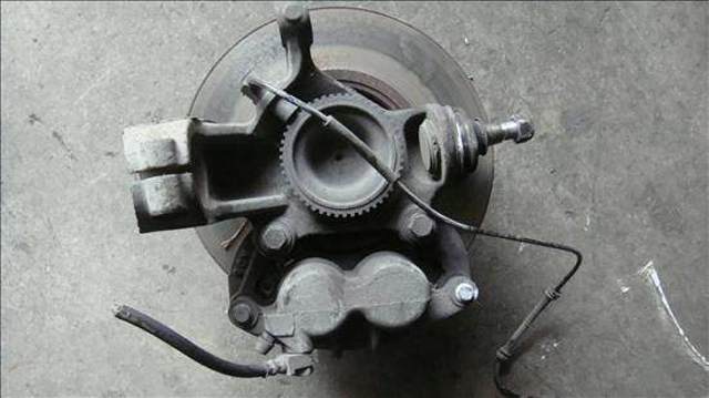FORD 4771456 Цапфа передняя правая в наличии Одесса