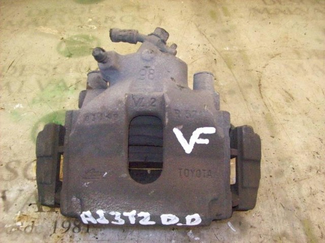 TOYOTA 4773009010 Суппорт тормозной передний правый в наличии Черновцы