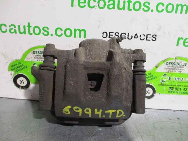 Suporte do freio traseiro direito 4773028270 Toyota