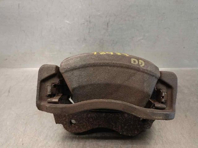 TOYOTA 4773030430 Суппорт тормозной передний правый в наличии Полтава
