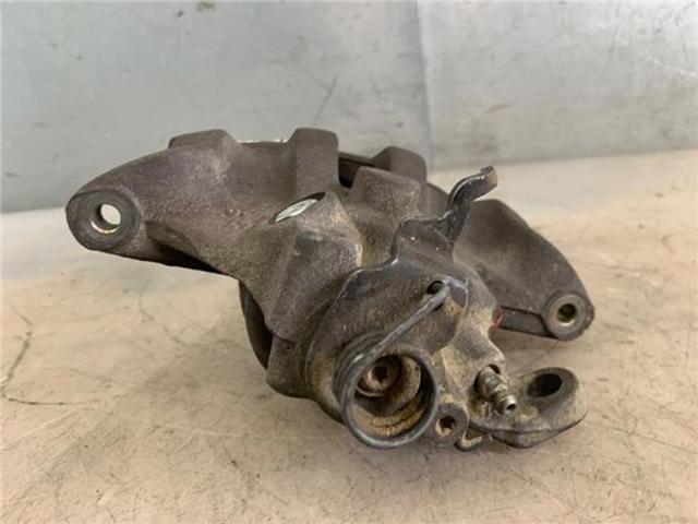 TOYOTA 4773042010 Суппорт тормозной передний правый в наличии Днепр