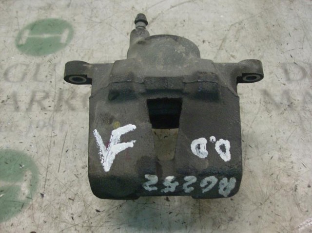 4773052010 TOYOTA Суппорт тормозной передний правый купить в Николаев