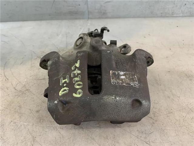 TOYOTA 4775042010 Суппорт тормозной передний левый в наличии Сумы