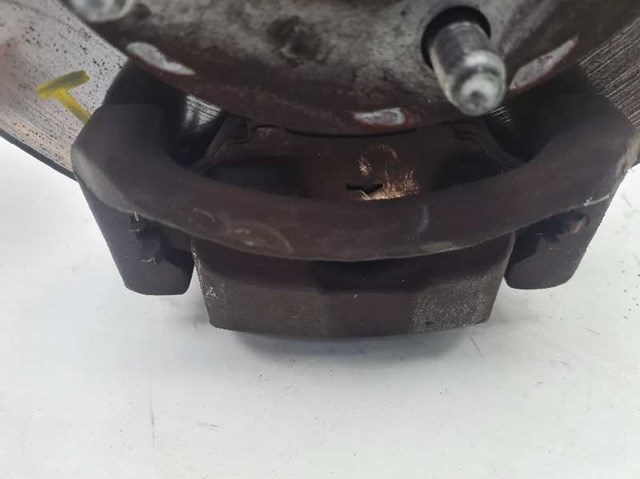 4775042040 TOYOTA Суппорт тормозной передний левый купить в Полтава