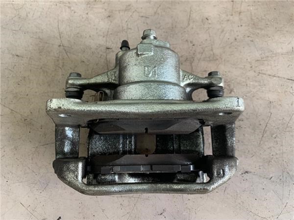 47750F4010 TOYOTA Суппорт тормозной передний левый купить в Ирпень