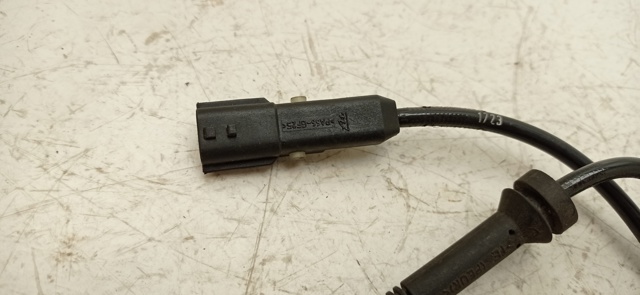 479101995R Датчик АБС (ABS) передний купить Черновцы