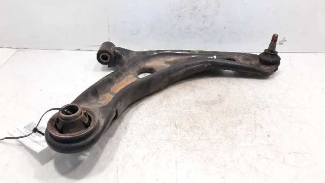 4806809150 TOYOTA Рычаг передней подвески нижний правый купить в Кривой Рог