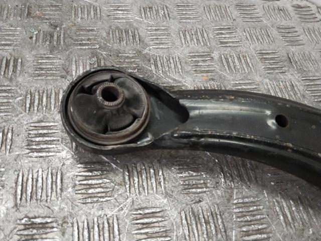 480680F010 TOYOTA Рычаг передней подвески нижний правый купить в Черкассы