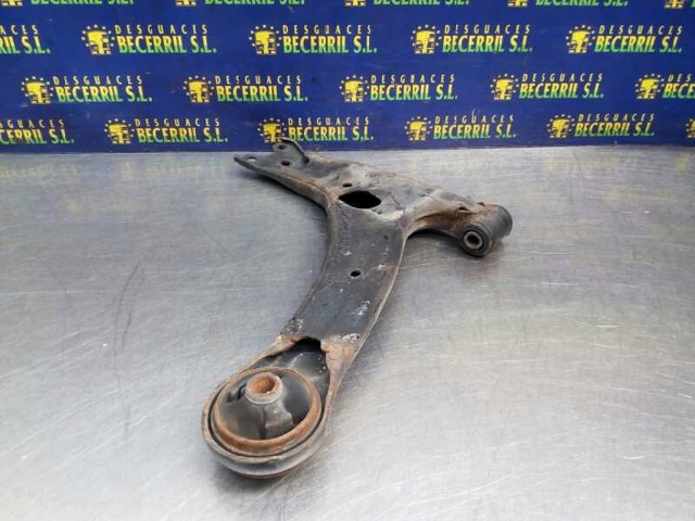 TOYOTA 480680F010 Нижний рычаг в наличии Харьков