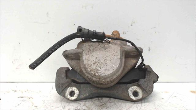 Suporte do freio dianteiro esquerdo 4811005010 Ssang Yong