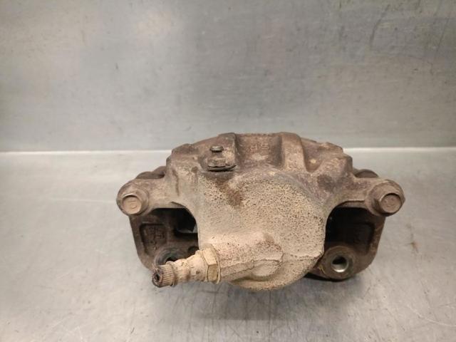 Suporte do freio dianteiro esquerdo 4811005013 Ssang Yong