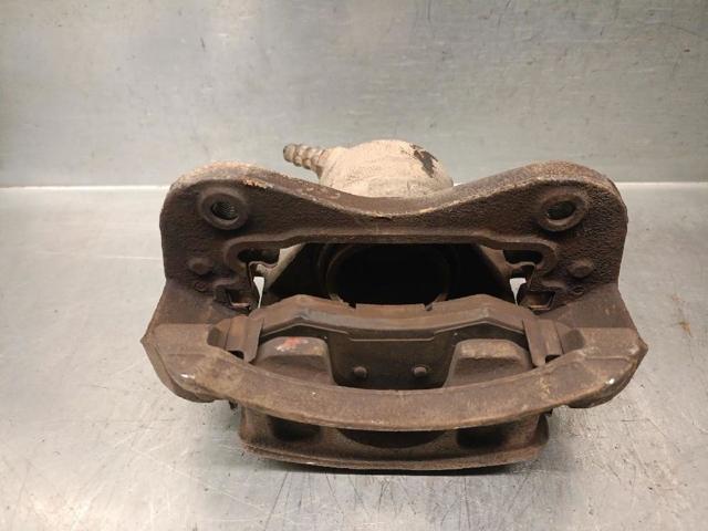 Suporte do freio dianteiro esquerdo 4811005013 Ssang Yong