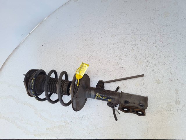 4851002211 TOYOTA Амортизатор передний правый купить в Павлоград