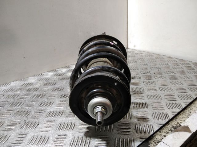 485100DE61 TOYOTA Амортизатор передний правый купить в Тернополь