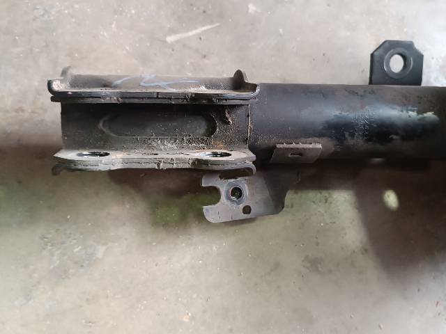 4851048100 TOYOTA Амортизатор передний правый купить в Одесса