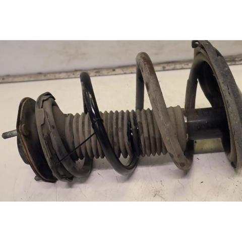 4851048100 TOYOTA Амортизатор передний правый купить в Тернополь