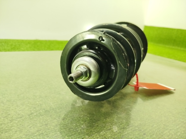 485200D300 TOYOTA Амортизатор передний левый купить в Ирпень